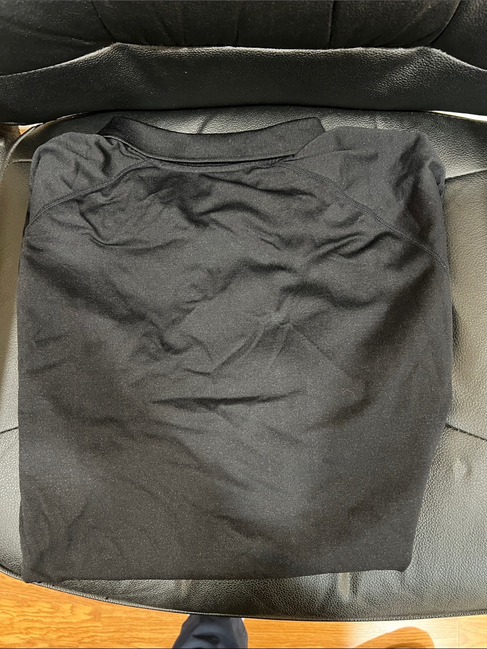Fabletics Polo - Picture 2 of 2